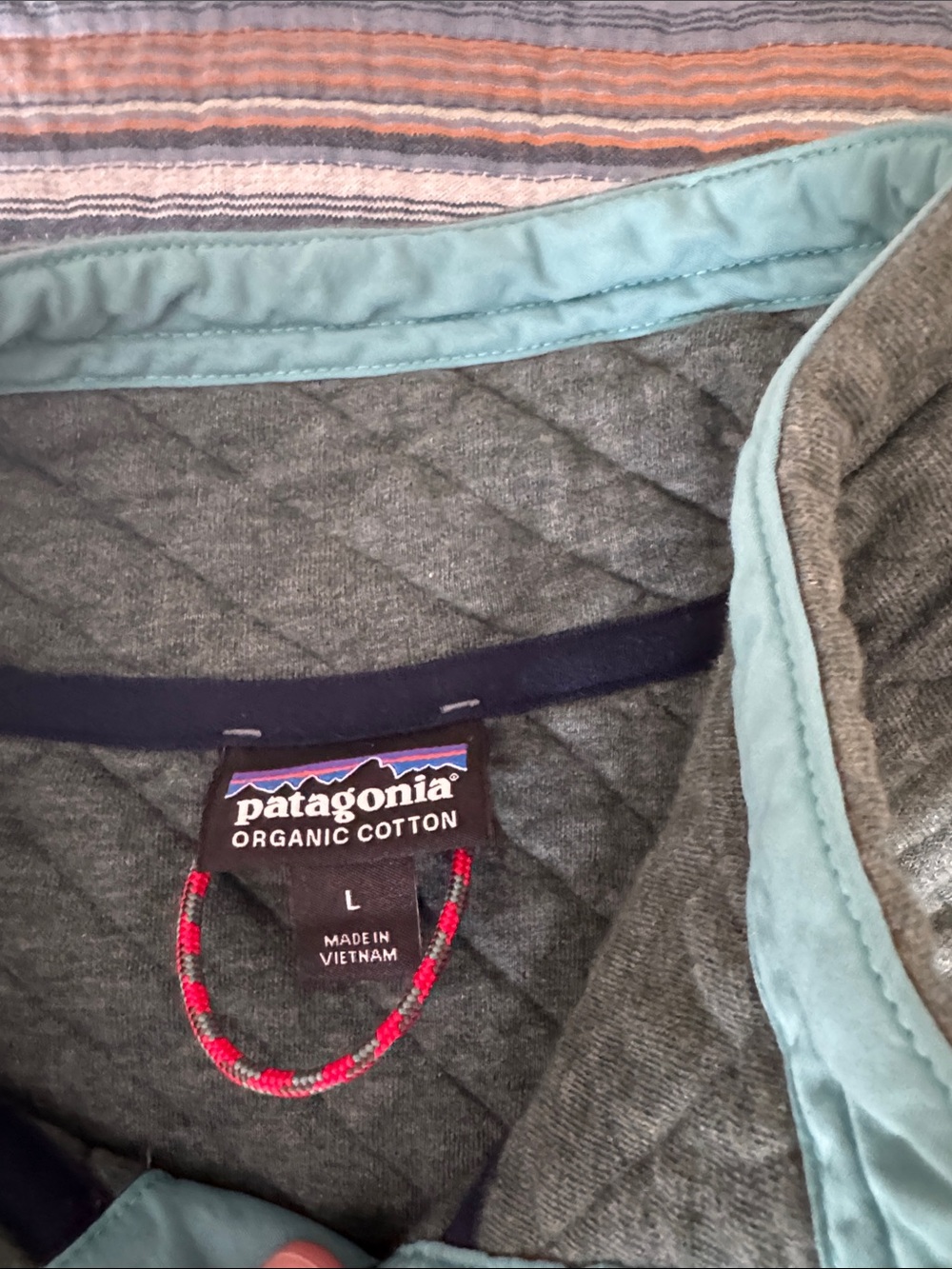 Patagonia Olive Quilted Pullover with Teal Trim - Picture 2 of 3